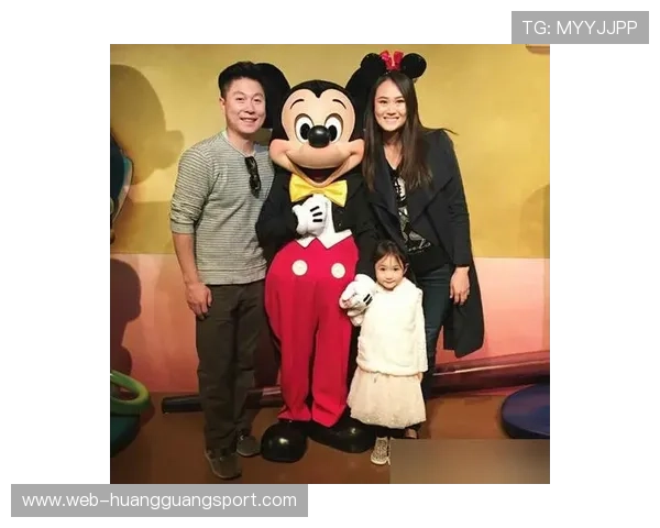 李小鹏家的电费单比我的工资还高