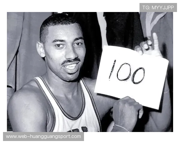 张伯伦篮下统治力压倒奥尼尔，篮板与得分贡献显著提升球队内线效率