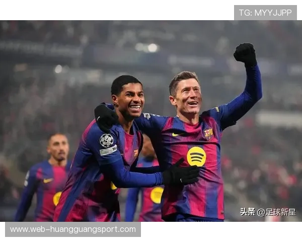 莱万是否顶级全能中锋：终结效率与战术参与度解析