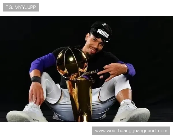 丹尼·格林无球跑动制造空位，3D价值再显