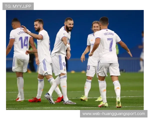 巨星扎堆，皇马进攻却越踢越失衡？