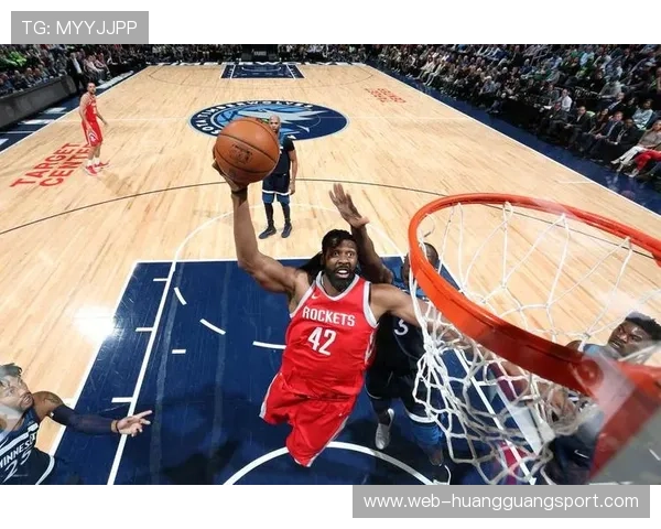 内内低位策应效率提升，改变火箭进攻节奏